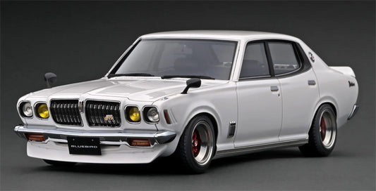 IGNITION MODEL Nissan Bluebird U 2000GTX G61 White 1:18 Car Pre-built Model view2