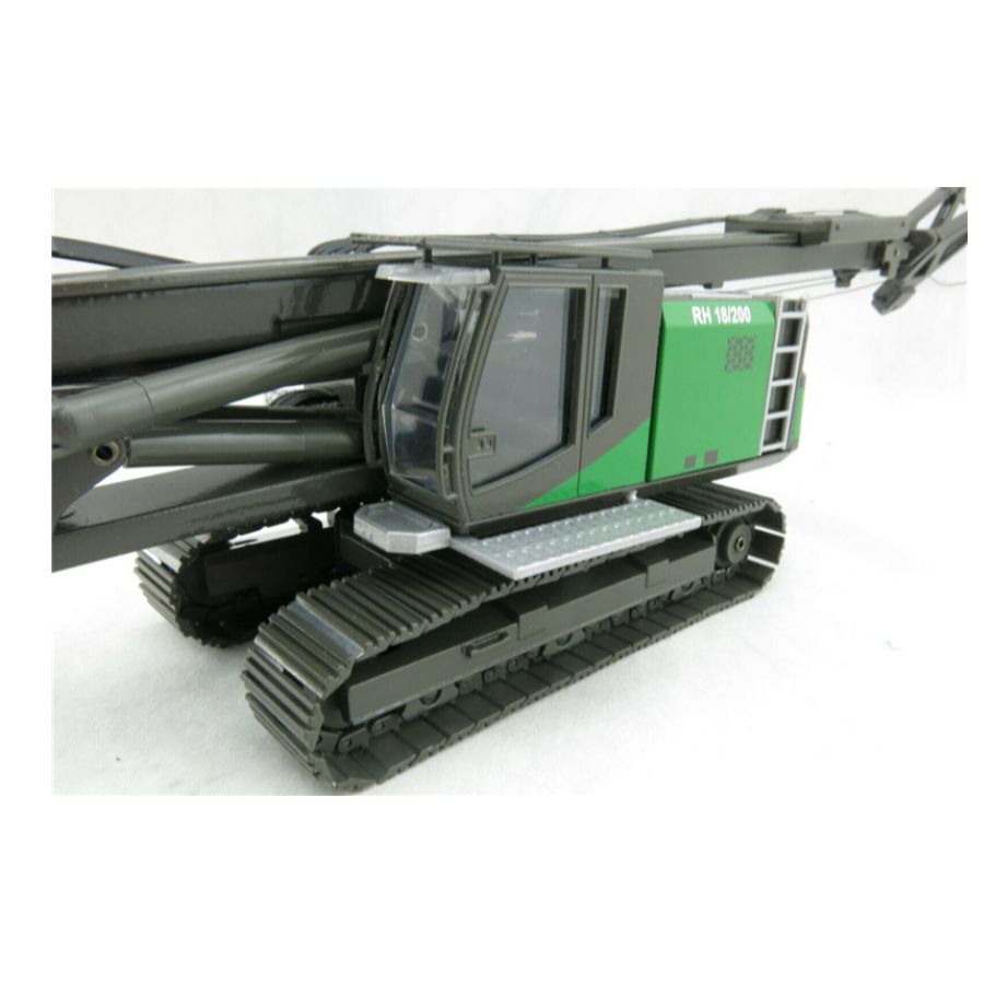 Conrad  DELMAG RH18/200/SR25E carrier rotary drilling rig 1:50 DIECAST Truck Lorry