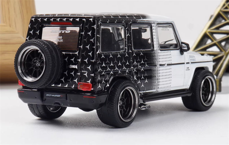 LeManFang Mercedes Benz G63 spare tire modification Starry White 1:64 Truck Pre-built Model view2