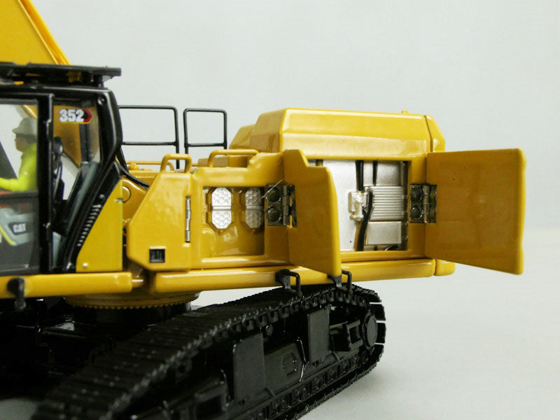 CATERPILLAR  352UHD Ultra High Demolition Hydraulic Excavator 1:50 DIECAST Truck Lorry