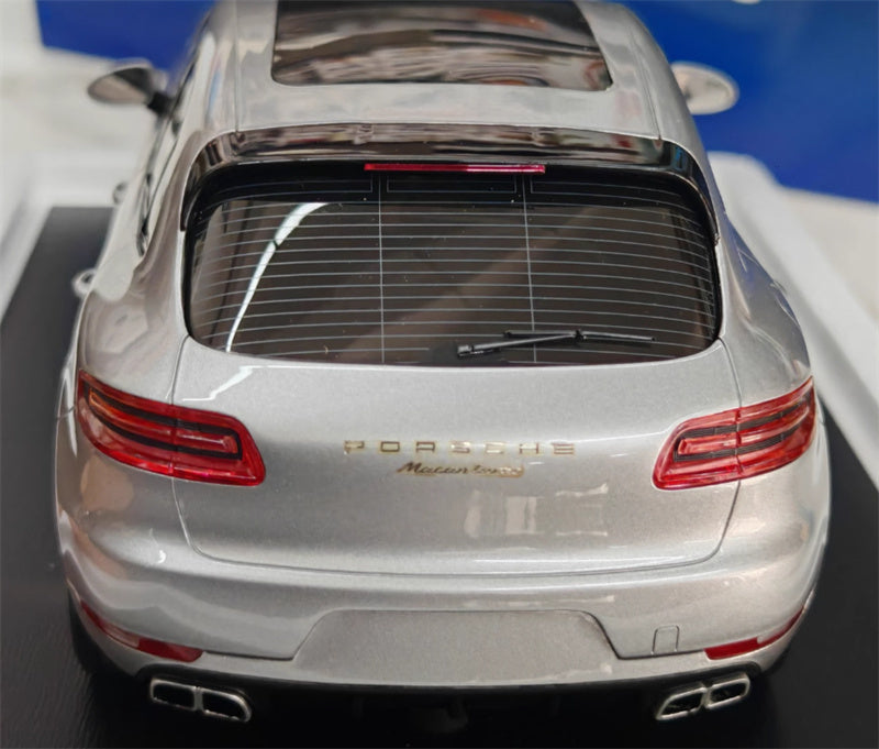 1:18 Porsche Macan Turbo silver Spark Resin Car Model view12