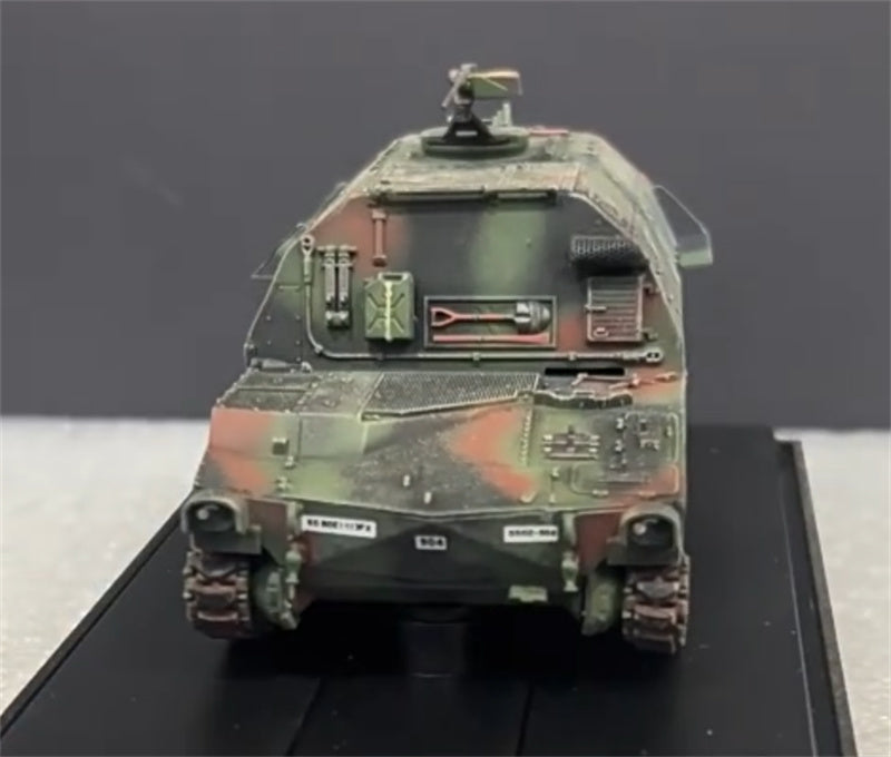 RZ-MODEL US M992A1 Field Artillery Ammunition Support Vehicle NATO camouflage #34 1:72 Tank Pre-built Model