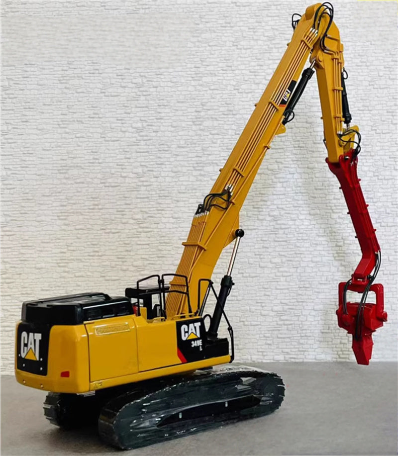 CATERPILLAR 349EL Piling machine Limited Edition 1:50 Truck Pre-built Model