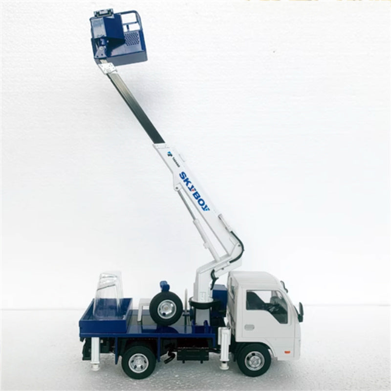 TADANO SK YBOY AT-100G Aerial Work Platform Limited Edition 1:32 Truck Pre-built Model