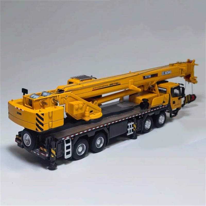 1:50   XCT50G5-1 XCMG   Yellow Diecast Model