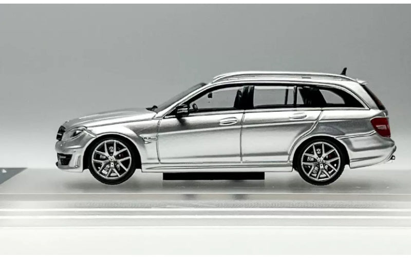 1:64 Mercedes-Benz C63 AMG Estate S204  silver KING MODEL  Limited Edition 999PCS ONLY DIECAST Model