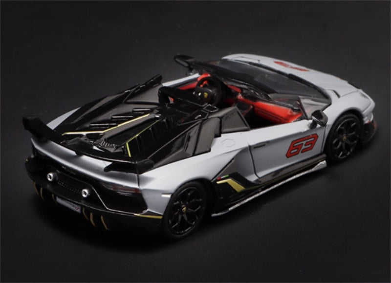 MAXWELL Lamborghini Aventador SVJ 63 Roadster Light grey convertible 1:64 Car Pre-built Model view2