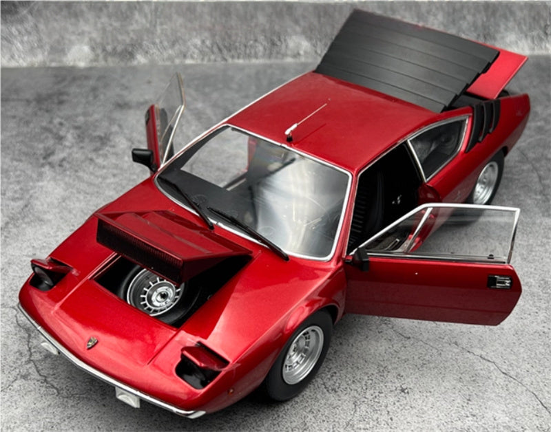 Kyosho Lamborghini Urraco Red Metallic No tail version 1:18 Car Pre-built Model view7