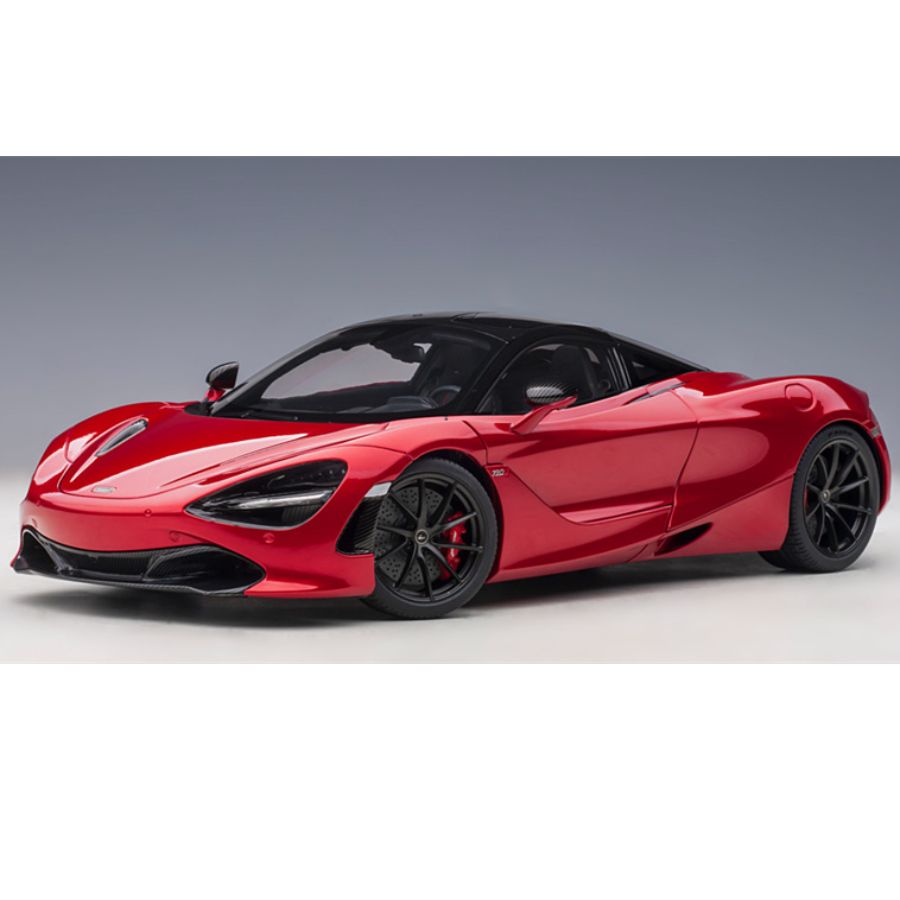 AUTOART McLaren 720S Red 1:18 DIECAST Truck Lorry