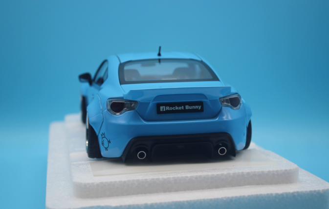 AUTOART Toyota 86 Rocket Bunny Blue Modified Edition 1:18 Car Pre-built Model view3