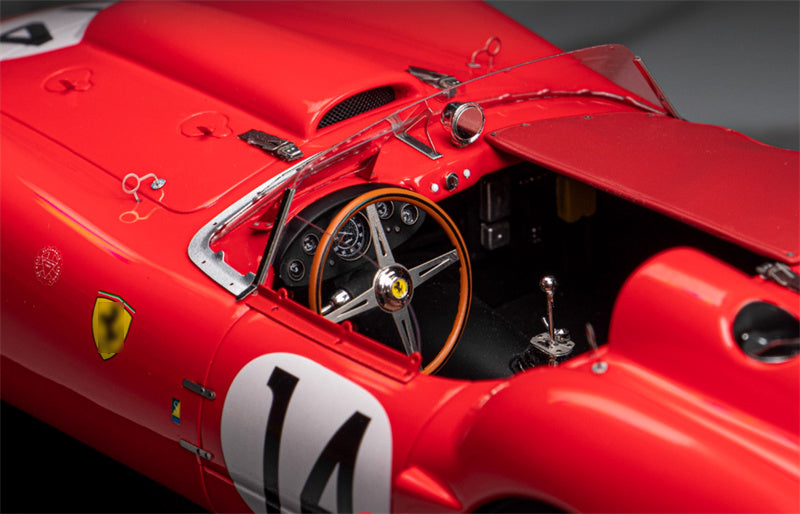 1:18 Ferrari 250TR Testa Rossa red Amalgam Resin Car Model view10