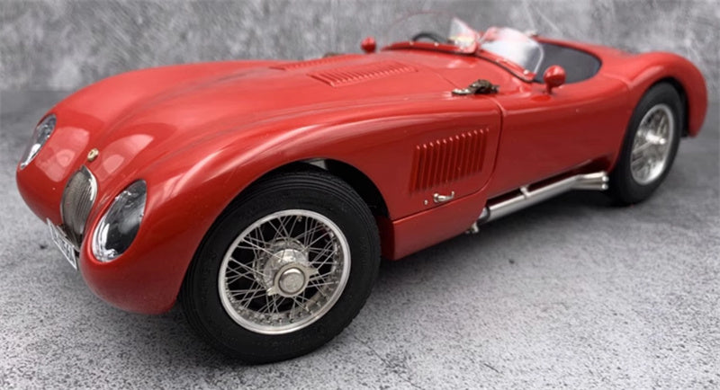 CMC Jaguar C-type XKC 023 1952 red Limited Edition 1000PCS ONLY 1:18 Car Pre-built Model view1