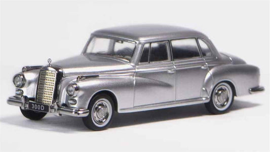 GFCC Mercedes Benz 300D 1959 classic car Silver LHD 1:64 car Pre-built Model view1