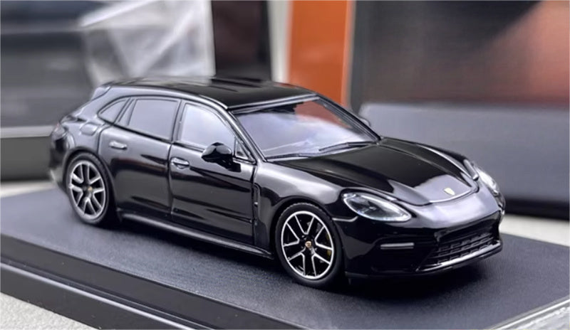 Furuya Porsche Panamera Black Hunting Edition 1:64 car Pre-built Model view3