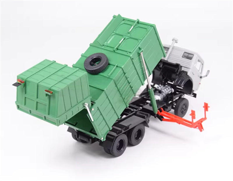 Modimio Soviet Kamaz KO-415A (53213) sanitation truck 1:43 Truck Pre-built Airliner Model Display view4
