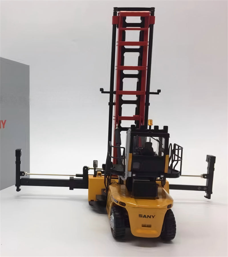 1:50 EMPTY CONTAINER HANDLER SANY DIECAST Model