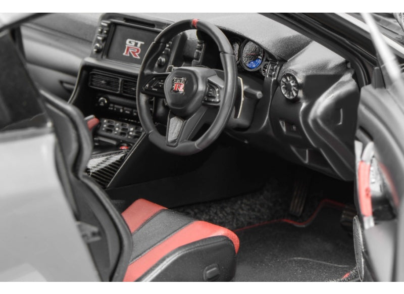 1:18 Nissan GT-R NISMO R35 2022 NISMO Stealth Gray MOTORHELIX Special Edition Limited Edition 999PCS ONLY DIECAST Model