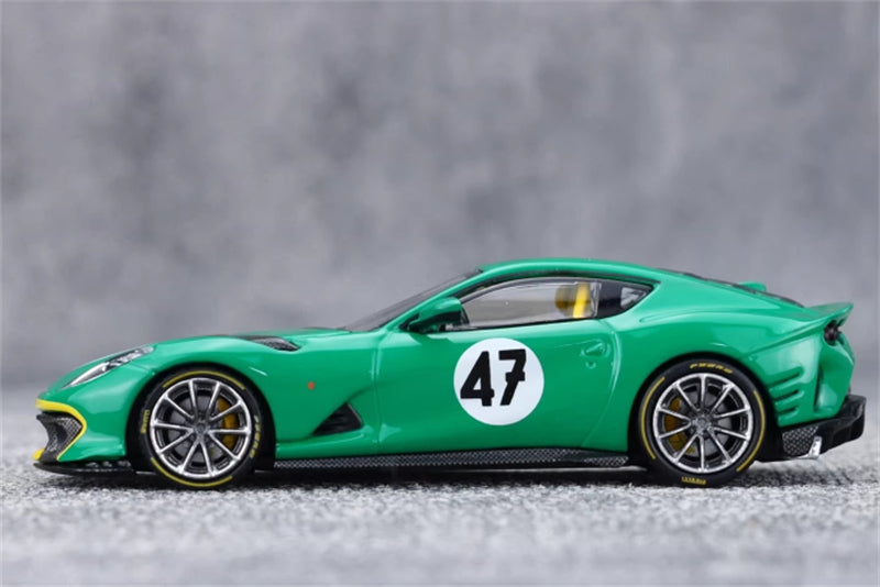 TOC Ferrari FE812C Coupe Sports BP GREEN #47 1:64 Car Pre-built Model