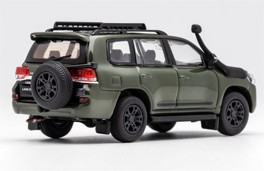 GCD Toyota Land Cruiser LC200 Spare Tire Edition left-hand drive Green modification Install water wading hose & luggage rack 1:64 Car Pre-built Model view2
