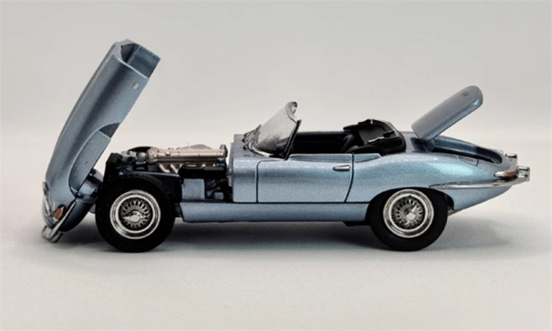 GFCC 1961 Jaguar E-Type Roadster Convertible Ice Blue Limited Edition 499PCS ONLY RHD 1:64 car Pre-built Model view6