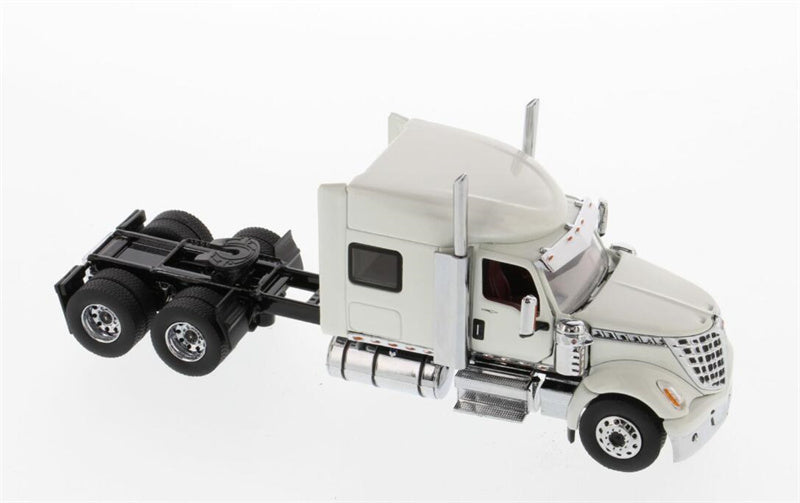 CATERPILLAR  International LoneStar Sleeper American version White Tandem Prime Mover Tractor Truck 1:50 Truck Pre-built Model
