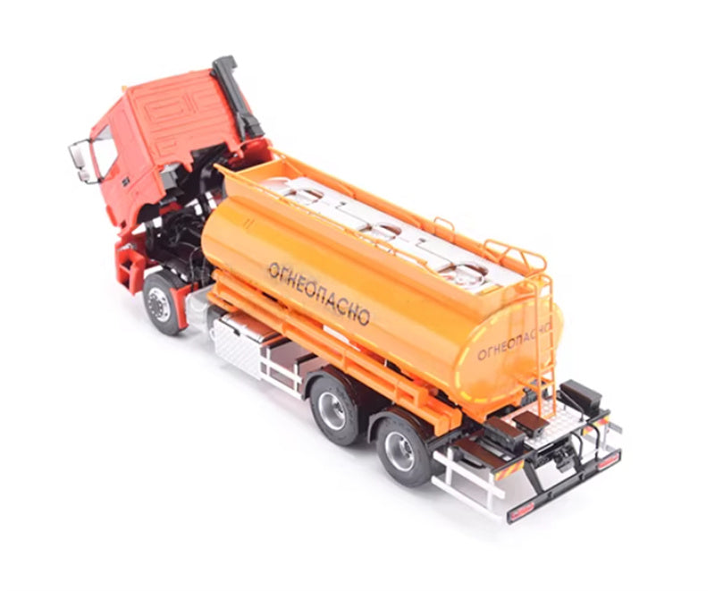Modimio Russia Kamaz ATZ-16 oil tanker truck 1:43 Truck Pre-built Airliner Model Display view2