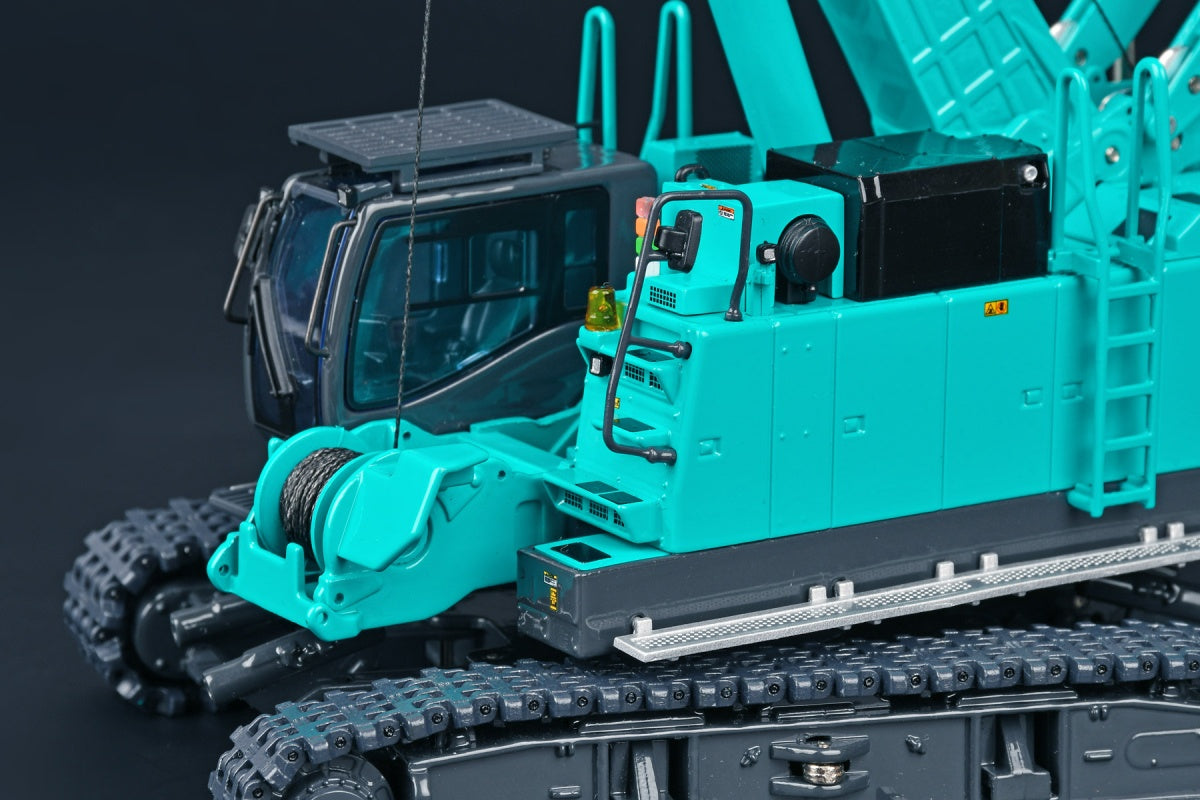1:50 KOBELCO  KTE750G IMC European version Lake Blue Diecast Model