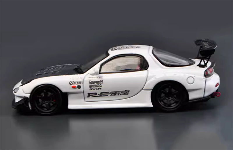 Master Mazda RX7 Amemiya FD3S White Black Carbon Cover 1:64 Car Pre-built Airliner Model Display view3