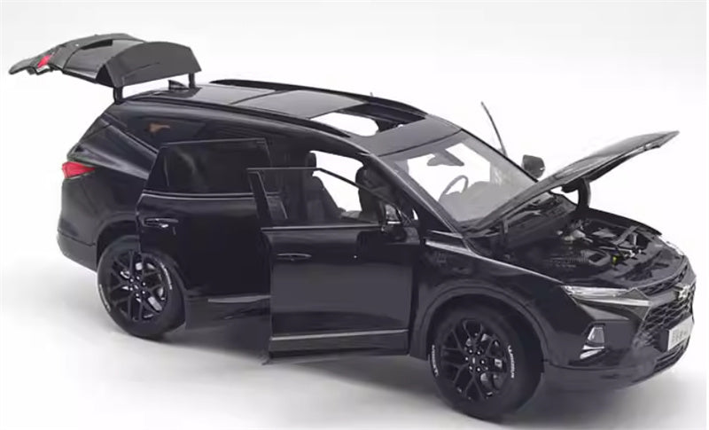 SAIC Chevrolet Blazer RS SUV black 1:18 Car Pre-built Model view6