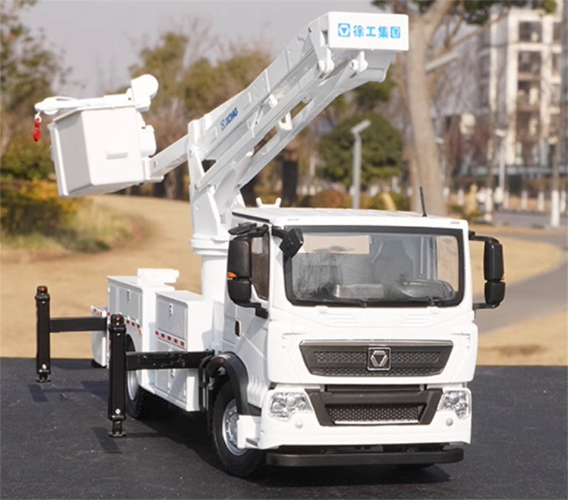 XCMG 18 meter Insulated bucket arm white 1:35 Truck Pre-built Model