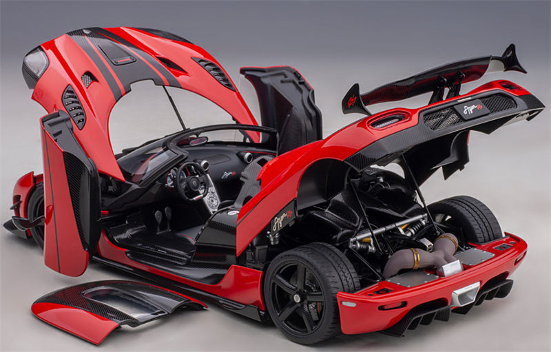 AUTOART KOENIGSEGG Agera RS Red 1:18car Pre-a Model