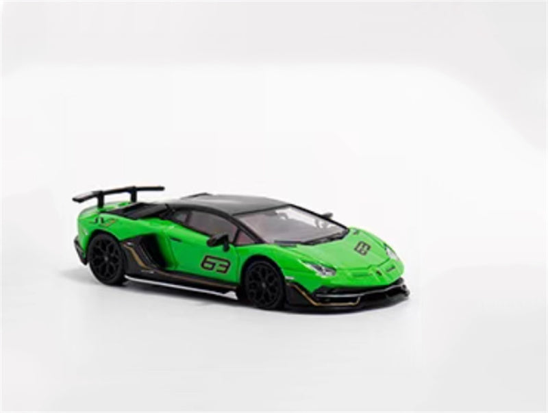 MAXWELL Lamborghini Aventador SVJ 63 Roadster Green hardtop 1:64 Car Pre-built Model view4