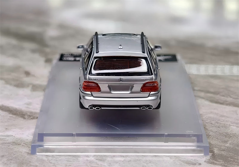 1:64 Mercedes-Benz E63 AMG Estate S211 silver KING MODEL Wagon Limited Edition 999PCS ONLY DIECAST Civil Car Model