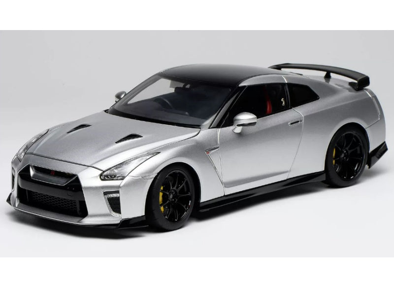 1:18 Nissan GT-R R35  Metal Silver Black Tail MOTORHELIX Limited Edition 599PCS ONLY DIECAST Model