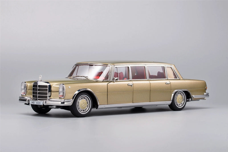 KengFai Mercedes Benz S600 Pullman Classic Car Champagne 1:18 DIECAST CAR