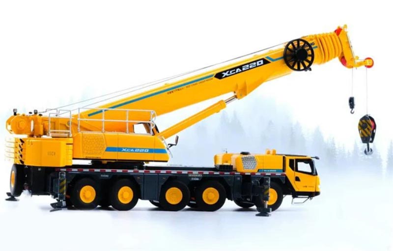 1:50   XCA220 XCMG Classic Edition Engineering Yellow Diecast Model