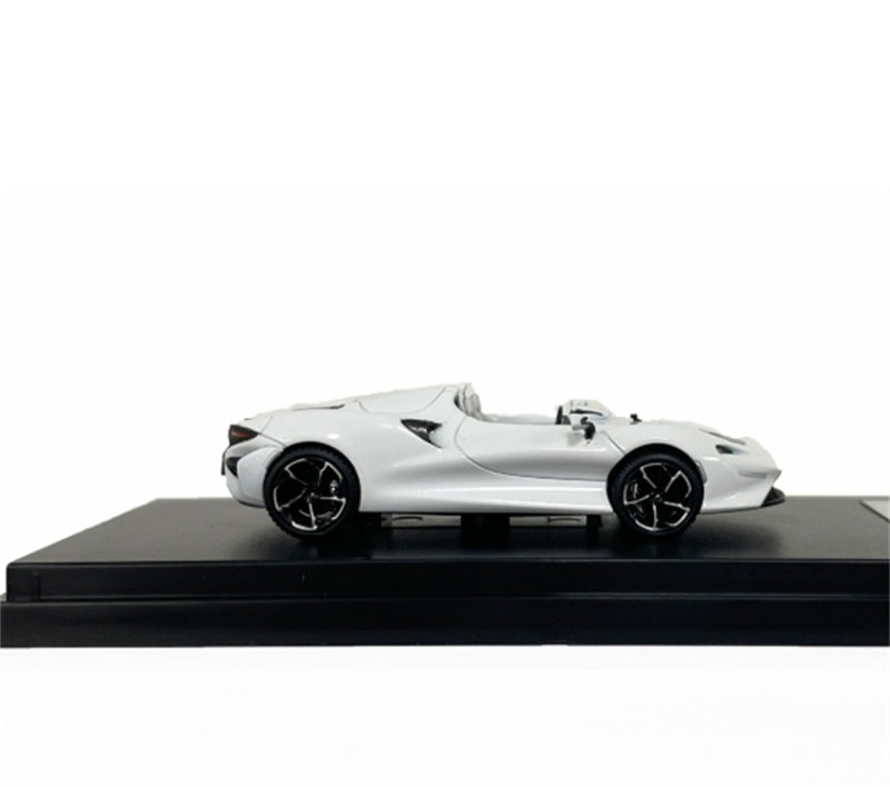 LCD-MODELS McLaren ELVA LIGHT White Open Top Super Car 1:64 car Pre-built Model view5