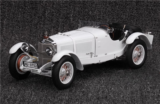 CMC Mercedes Benz SSK White 1928 White Limited Edition 1:18 Car Pre-built Model view1