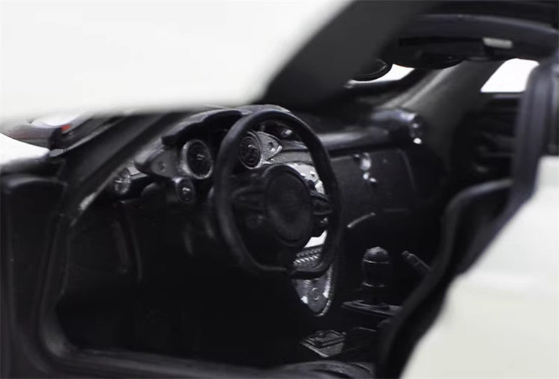 1:24 Pagani Huayra Supercar  White  WELLY  DIECAST Car Model