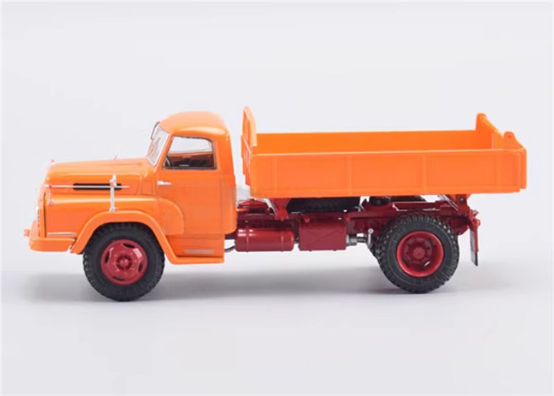 Premium ClassiXXs CSEPEL-D-450B dump truck Orange red coating 1:43 Truck Pre-built Airliner Model Display view3
