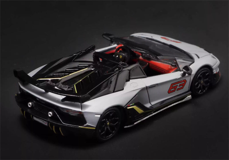 Max well Lamborghini Aventador SVj 63 # Battle Grey Convertible 1:64 Car Pre-built Airliner Model Display view2