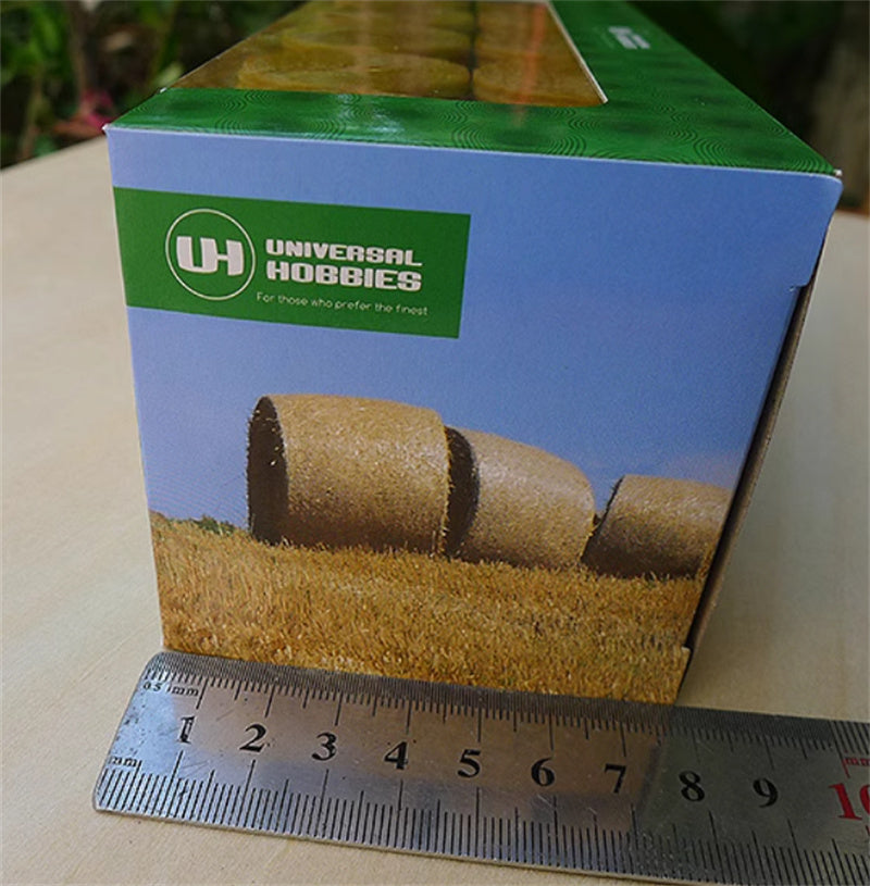 Universal Hobbies 20 Round Hay Bales 1:32 ACCESSORIES Pre-built Model
