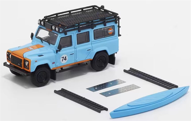 Master Land Rover Defender 110 Gulf coating with accessories 1:64 Car Pre-built Airliner Model Display view3