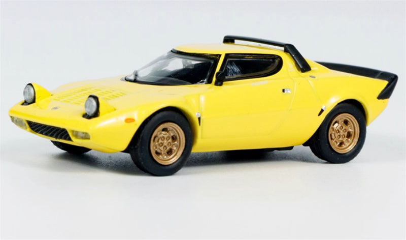 MINIGT Lancia Stratos HF Stradale Giallo FLY Standing lamp version color box packaging 1:64 Car Pre-built Model view1