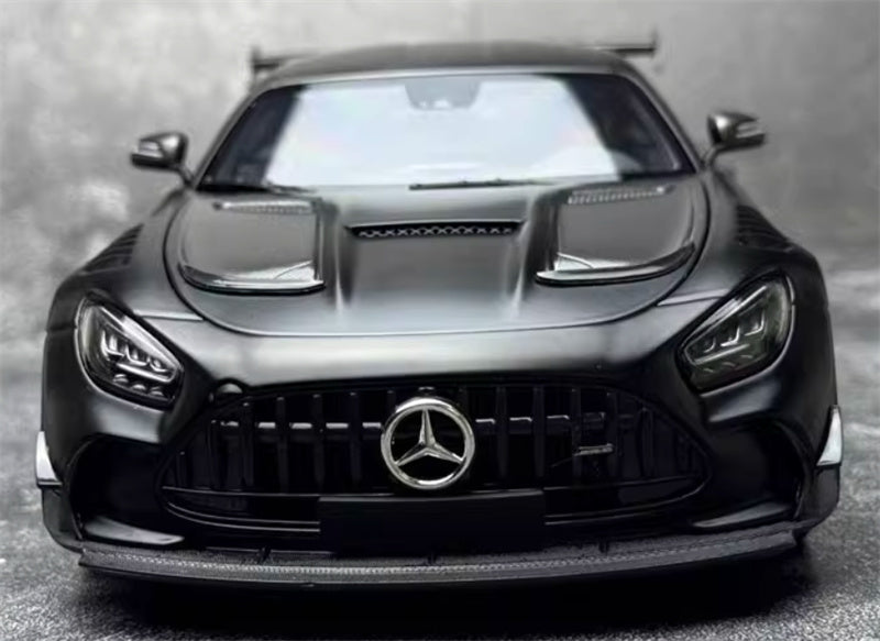 MINICHAMPS Mercedes AMG GT Black Series 2021 Starry Black Coating Limited Edition 400PCS ONLY 1:18 Car Pre-built Model view8