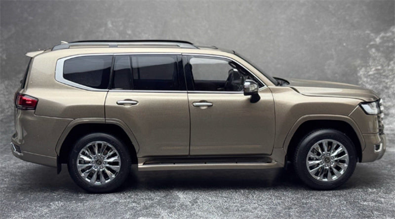 LCD-MODELS Toyota Land Cruiser LC300 ZX SUV gold 1:18 Car Pre-built Model view6