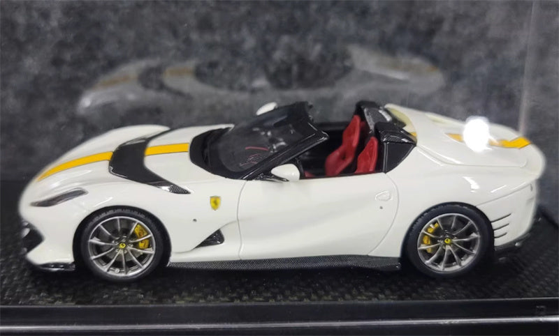 BBR MODELS Ferrari 812 competizione A white Yellow stripe LTD 78PCS 1:43 Model view3