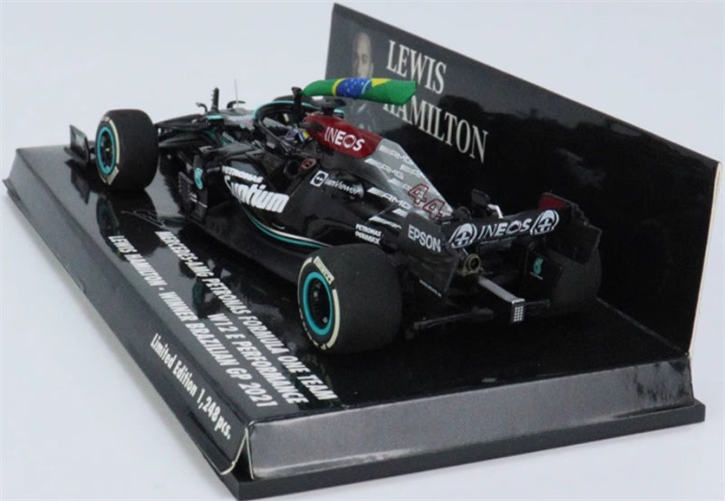 MINICHAMPS MERCEDES AMG W12 LEWIS HAMILTON 2021 LTD 1248PCS ONLY 1:43 Car Model view4