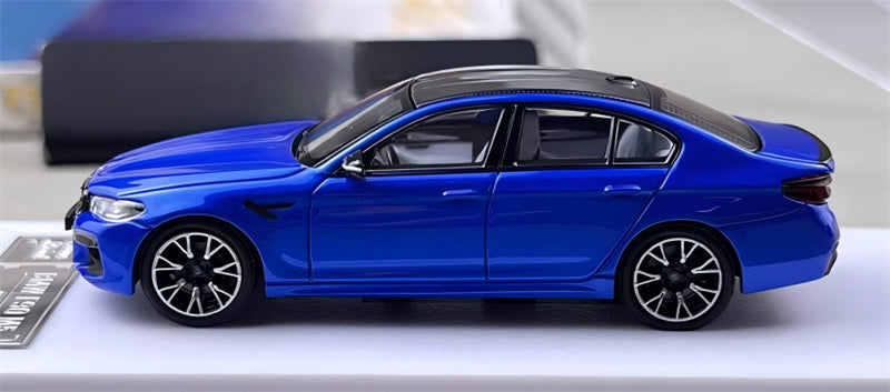 1:64 BMW M5 F90 Marina Bay Blue Howie Model DIECAST Civil Car Model