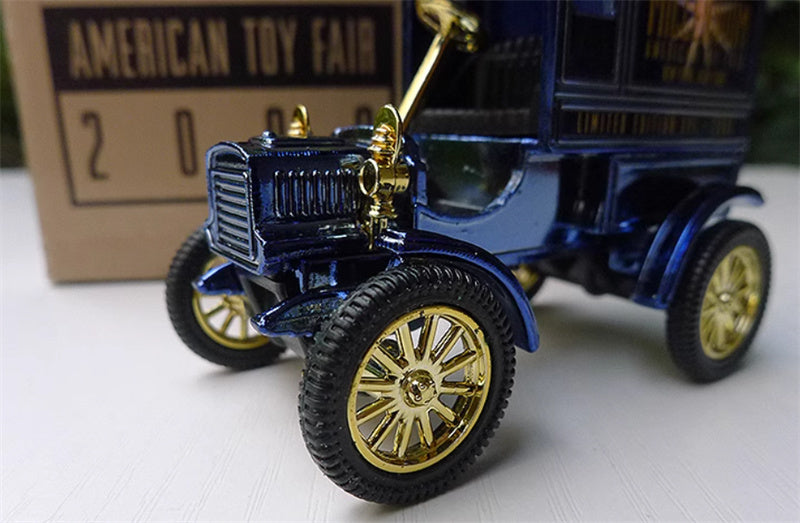 ERTL d Delivery 1905 Chrome Blue Commemorative Edition 1:43 Car Pre-built Model